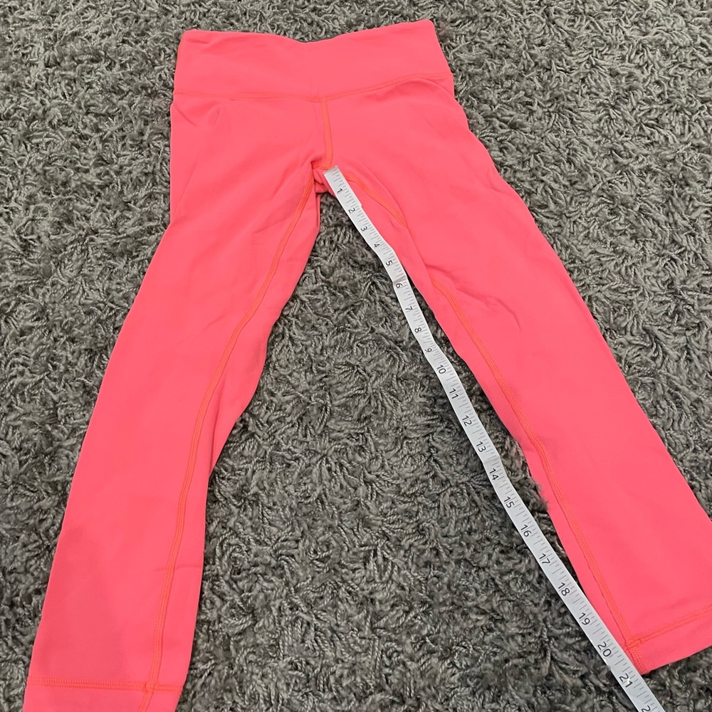 Lululemon Reversible Wunder Under Crop - 4
